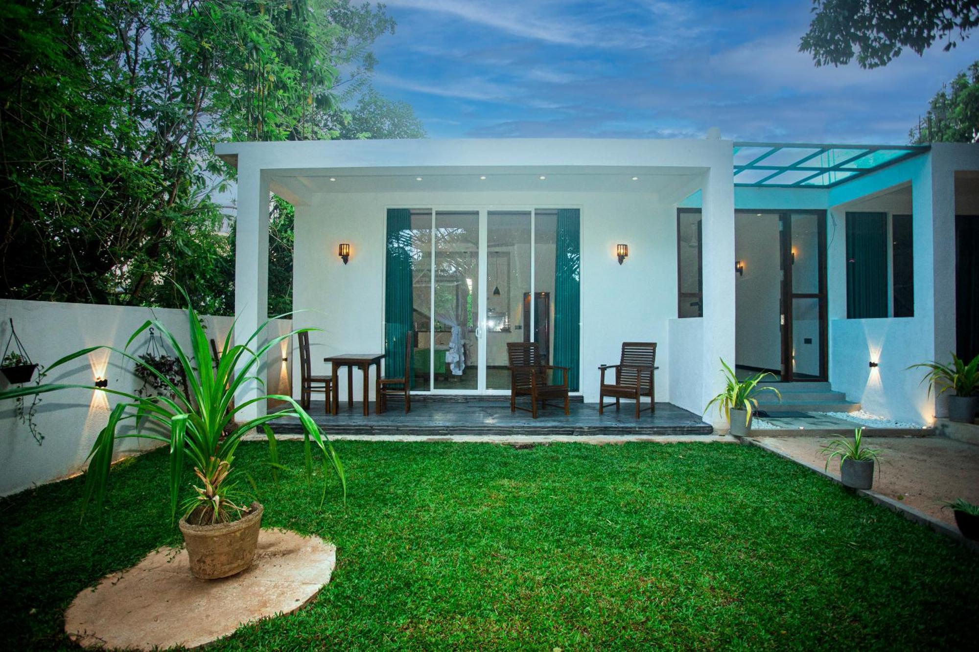 Villa Nine84 Mirissa Matara Exterior foto